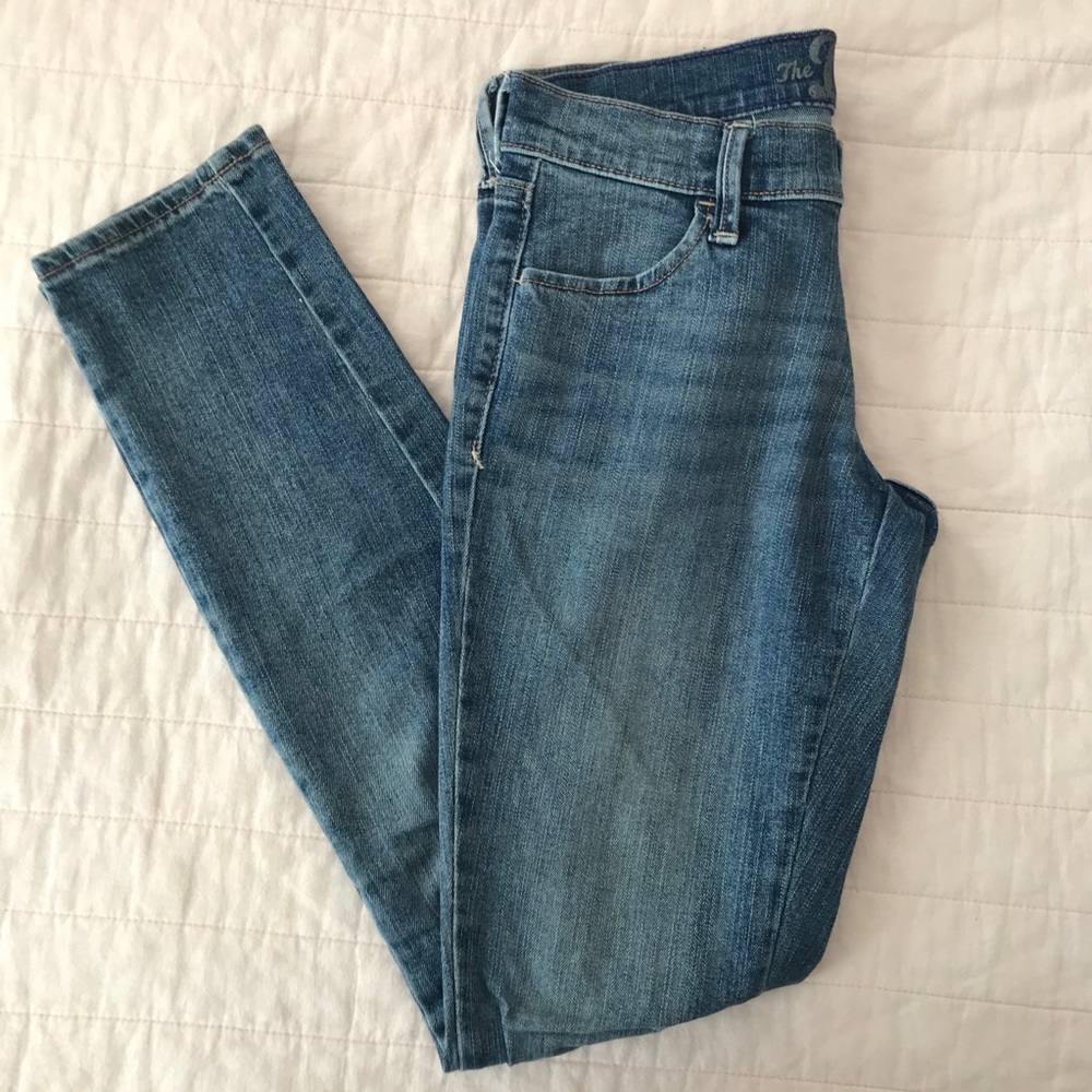 Old Navy Skinny Jeans (The Diva)